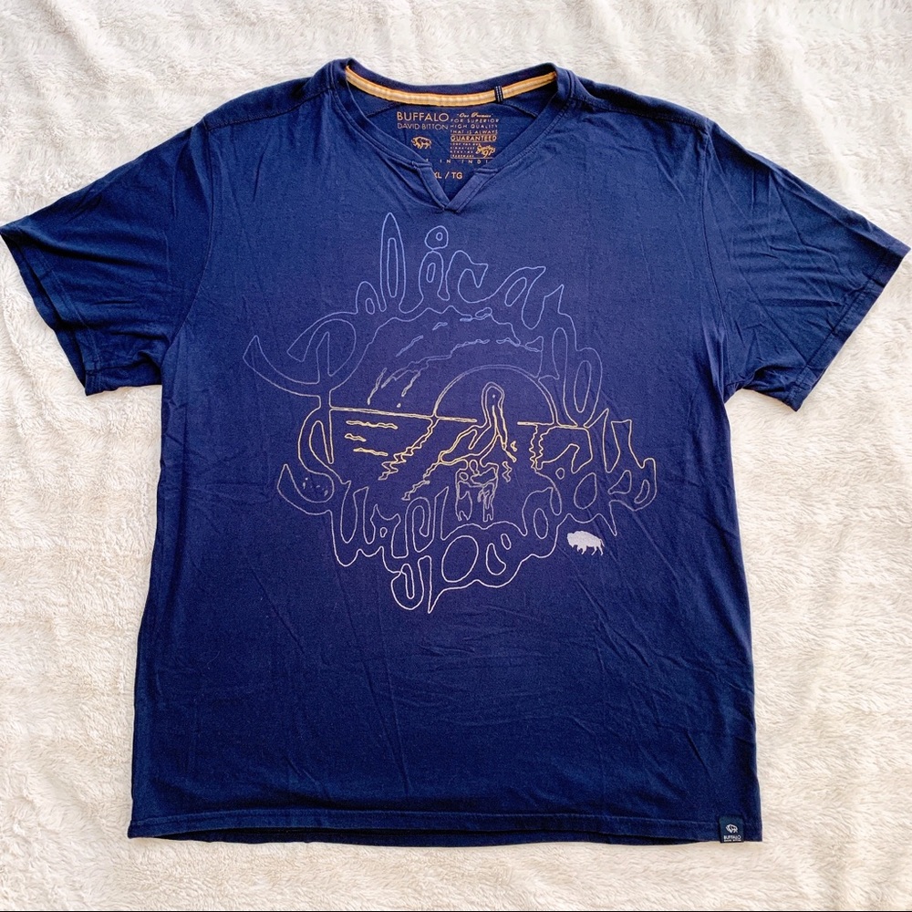 Buffalo pelican t-shirt